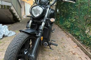 Kawasaki Vulcan S nera – aprile 2024