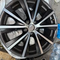 Cerchi alfaromeo giulietta