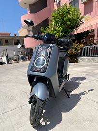 NIU Nqix500