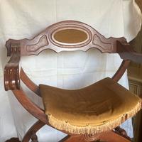 Sedia da arredamento Savonarola