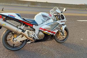 TERMINALI LEOVINCE SBK HONDA VTR SP2