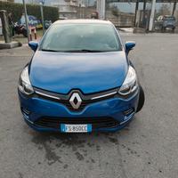 Renault Clio GPL  anno 2018 km 157 Mila a 6100 €.