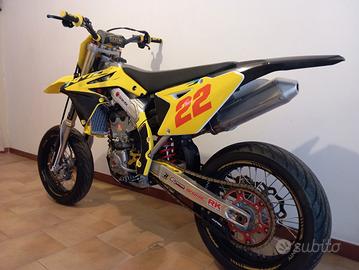Suzuki rmz 