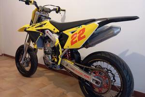 Suzuki rmz 