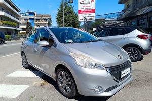 Peugeot 208 1.2 VTI Allure 80.000KM
