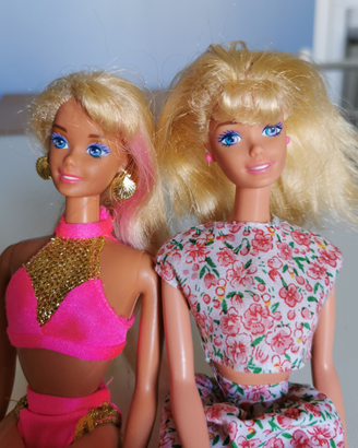 2 Barbie Mattel