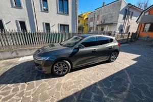 Ford Focus st-line 2023 - Cambio automatico