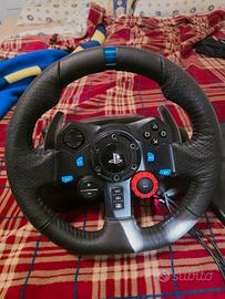Volante Logitech G29 Playstation / PC come nuovo