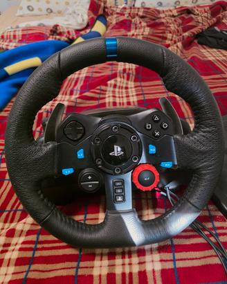 Volante Logitech G29 Playstation / PC come nuovo