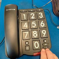 Telefono per anziani con problemi di vista udito
