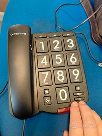 Telefono per anziani con problemi di vista udito