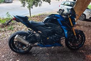 Suzuki gsx -s 750