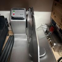 Affettatrice bizerba industriale