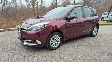 Renault Scenic Scénic XMod 1.5 dCi 110CV Limited