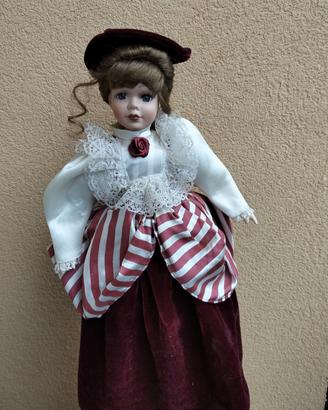 bambola in porcellana biscuit 