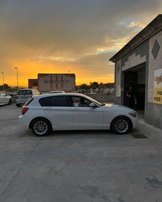 BMW 116 116d 5p eff.dynamics Urban