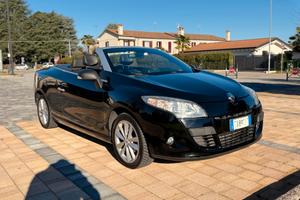 Renault Megane Mégane C-C 1.5 dCi 110CV Floride