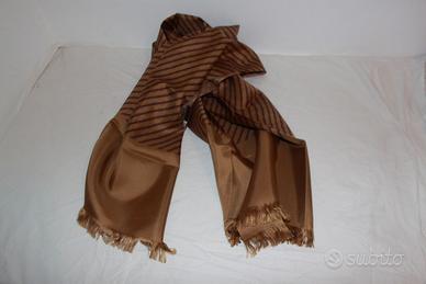 Sciarpa Hermès di seta