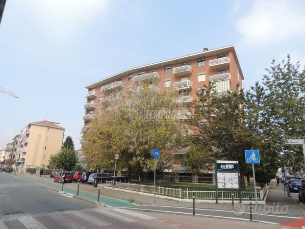 AMPIO BILOCALE CON MANSARDA DI 35MQ!