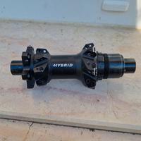 Mozzo Dtswiss Hybrid 28 fori Boost 148mm