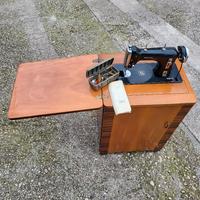 macchina cucire Necchi, modello Experia, anni 50