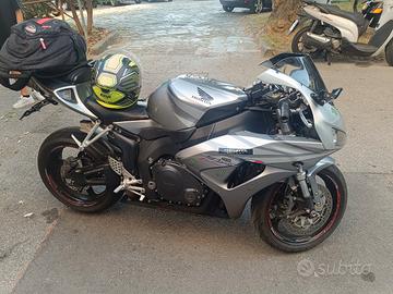 Honda CBR 1000rr