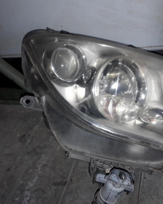 FARO DESTRO ALLO XENON LANCIA Phedra 1° Serie 149