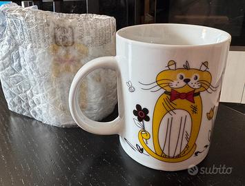 Set n. 2 tazze Saturnia