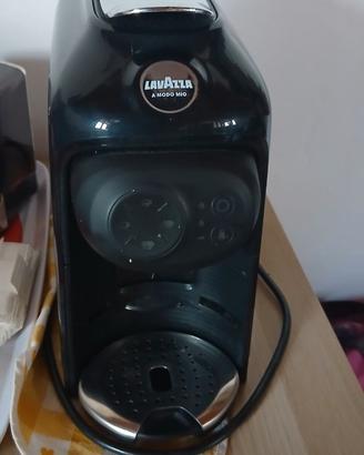 Lavazza a modo io idola