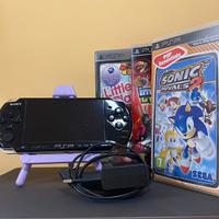 PSP 3004 + Caricatore + Giochi