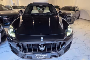 Maserati Grecale MHEV 330 CV AWD Modena