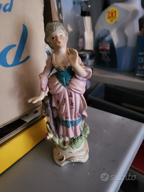 Statuetta in ceramica