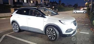 Opel grandland x 1.5 130cv 