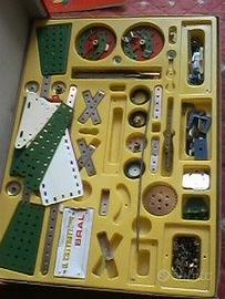 GIOCHI educ.VINTAGE Tavolo e costruzioni.Dai '50s