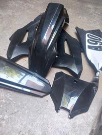 plastiche/carene nere  honda crf