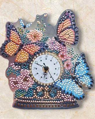 Orologio con farfalle
