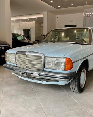 Mercedes-Benz 200 D(W123) di Unico Proprietario