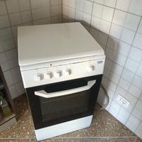 Piano cottura con forno  beko