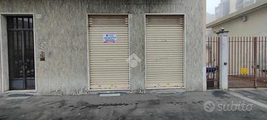 NEGOZIO A TORINO