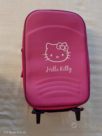 trolley hello Kitty 
