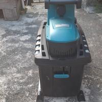  Cippatrice elettrica Makita