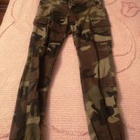 pantaloni stile cargo militari 