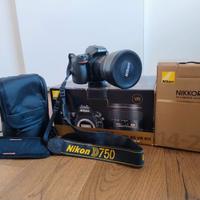 Nikon D750 con obiettivo Nikkor 14-24 f/2.8 G ED