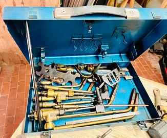 Attrezzatura per saldatura piu cannello taglio