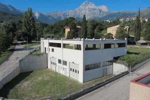 Edificio commerciale/artigianale