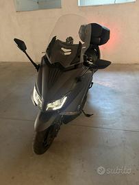 TMax 530 Abs
