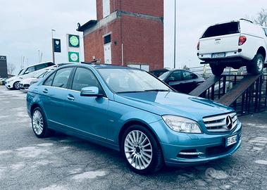 Mercedes-benz C 220 CDI BlueEFFICIENCY Avantgarde
