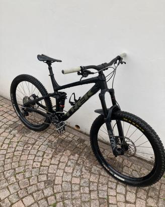 TREK Remedy 8 XT
