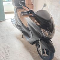 scooter Yamaha majesty 400