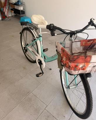 Bicicletta ragazza